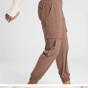 Athleta Chelsea Utility Jogger EUC size 2 Mineral Brown